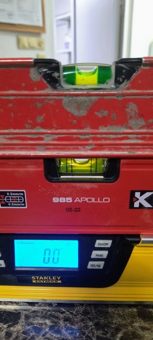 Дигитален нивелир Stanley 120 см