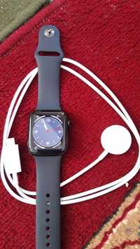Apple watch продаётся
