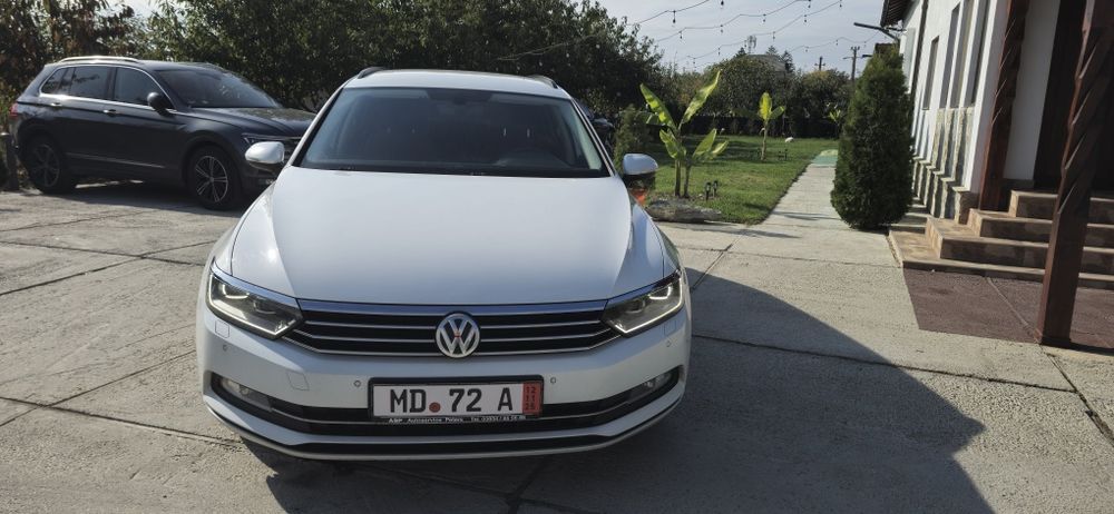 Vw Passat B8 2.0 diesel 150cp DSG Matrix Distronic 2015/06 186.000 km