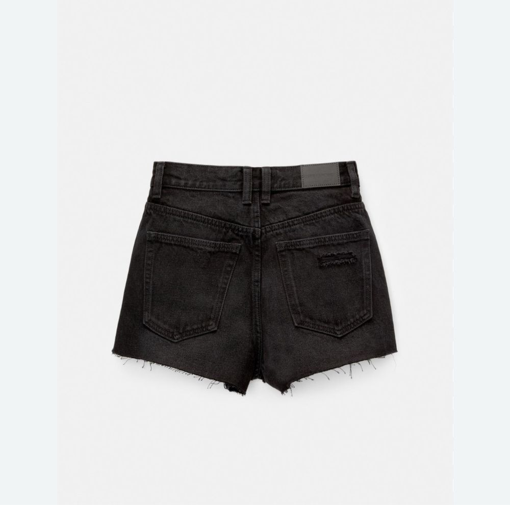 Къси гащи Pull and bear ОТЛИЧНИ!!!