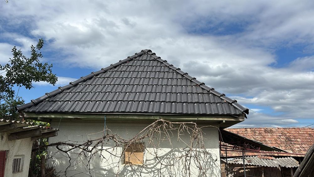 Firma Autorizata- Executam toate felurile de acoperisuri