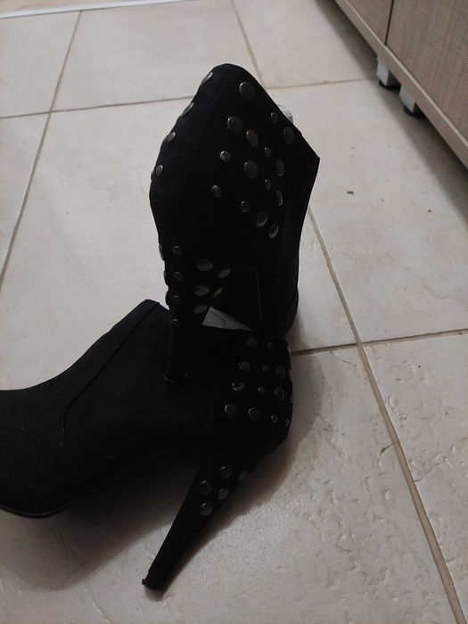 Дамски боти Bullboxer