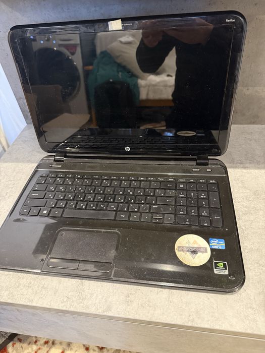 Laptop Hp Pavilion 15 - pentru piese