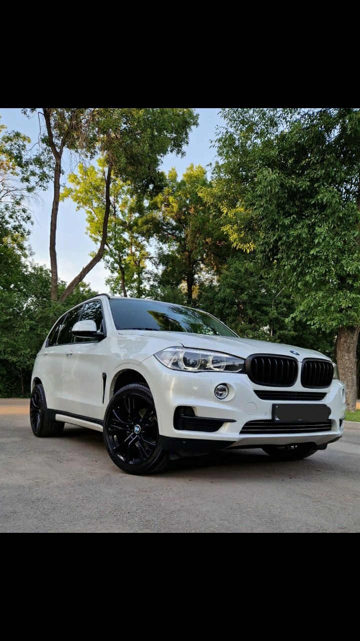 Продам  автомобиль BMW X5