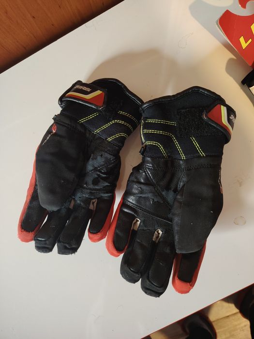 Leki ски ръкавици детски състезателни и мъжки скандинавско ходене