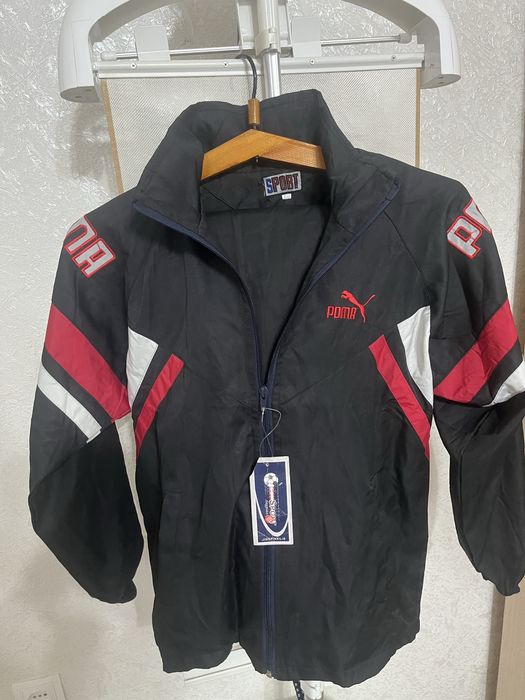 Продам новый спортивный прогулочный костюм из плащевки. Рост 158-160