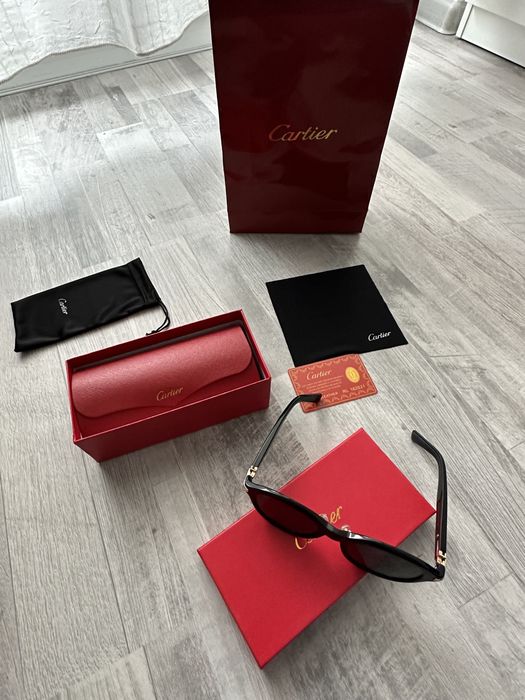 Ochelari de soare Cartier 2024