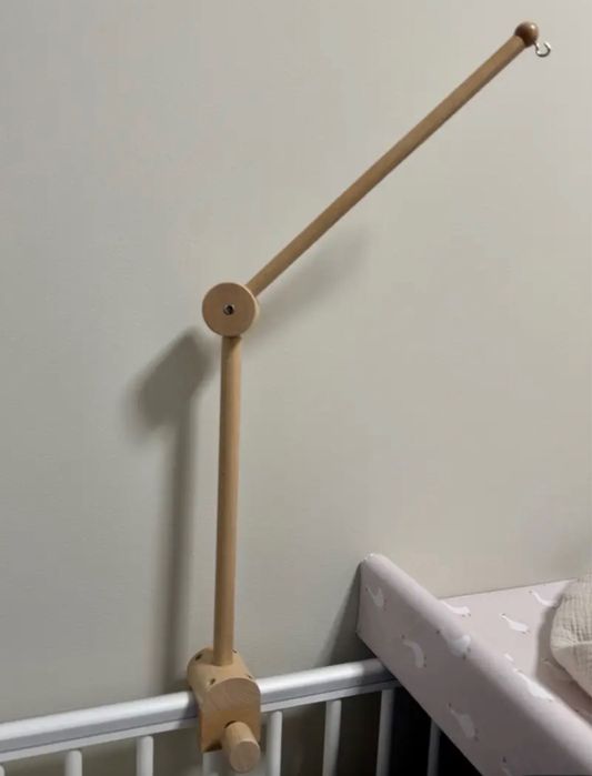 Дървена стойка за бебешка музикална играчка