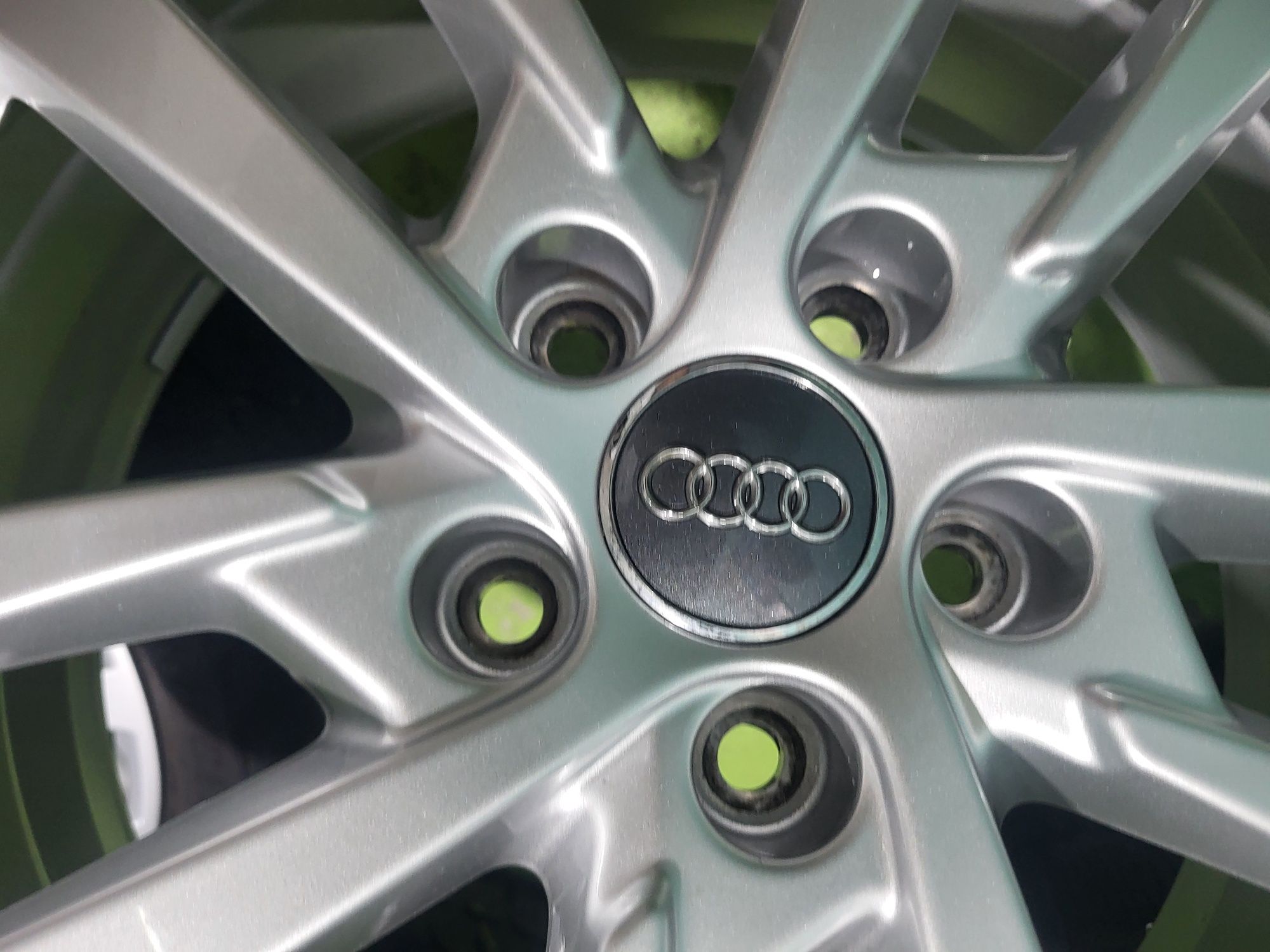 17 5x112 Audi A3 Vw Golf Touran Caddy Skoda 5х112