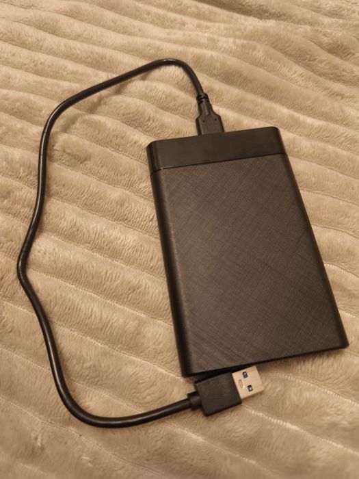 Внешний накопитель 1 Tb