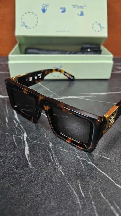 Ochelari de soare off white originali