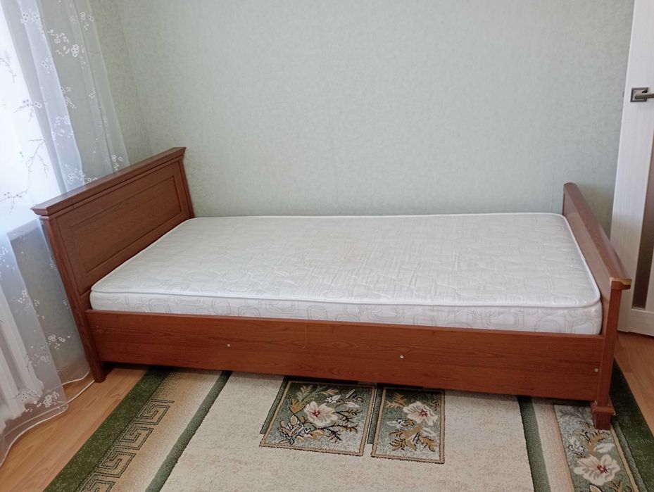 Диван продать спальня