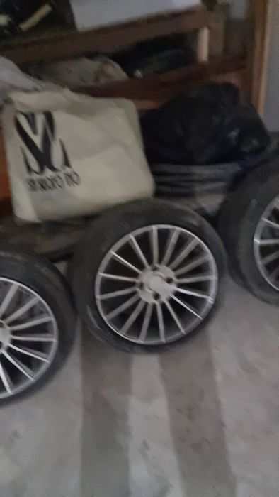 Disklar sotiladi yaxshi holatdagi 4 ta