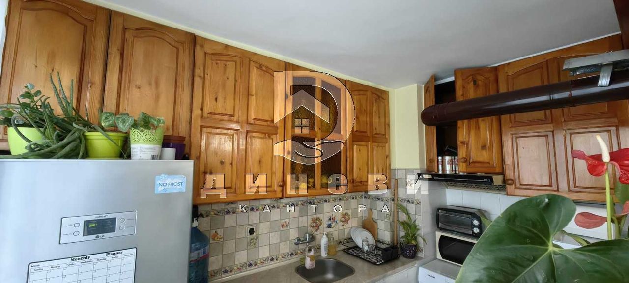 Продава се Тристаен апартамент в Стара Загора, Ремиза - 67 кв.м за 1229 €/кв.м - Снимка #3