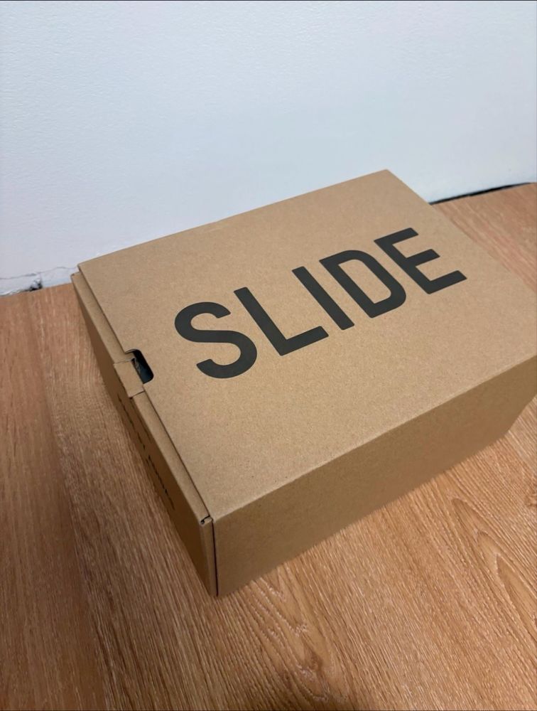 Vând Yeezy Slide Flax 44
