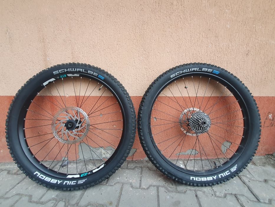Set Roti 27,5x2,8Schwalbe/Complete