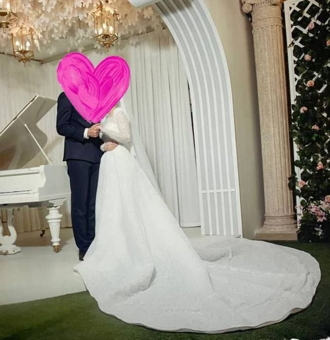 Зудлик билан сотилади !