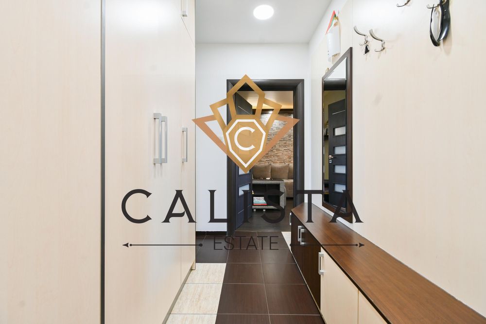 Продава се Двустаен апартамент в София, Свобода - 75 кв.м за 2440 €/кв.м - Снимка #12