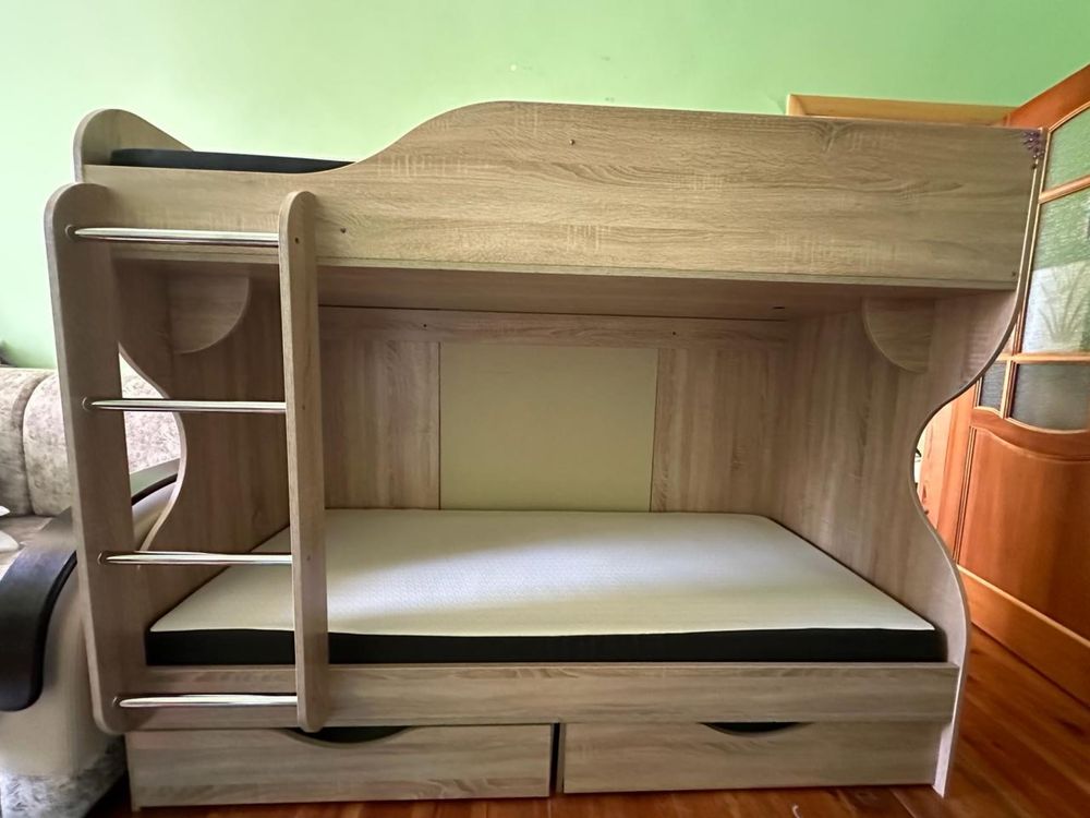 Кровать двухярусная детская