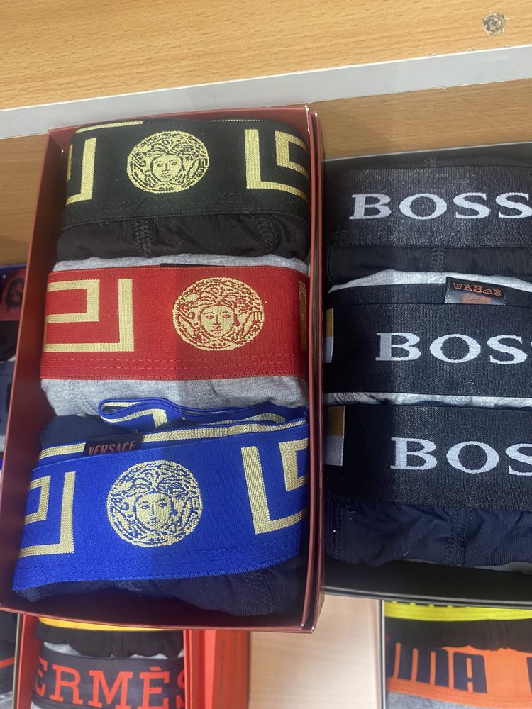 Boxeri versace si hugo calitate superioara