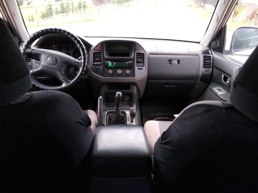 Mitsubishi pajero 2,5 Diesel