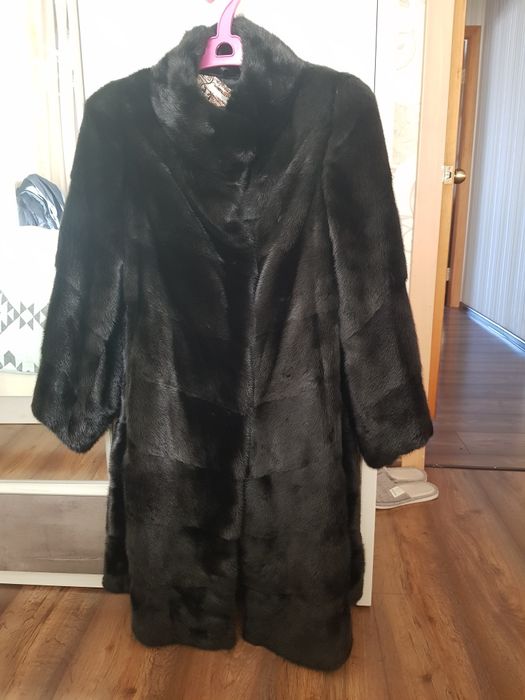 Продам шубу в отличном состоянии