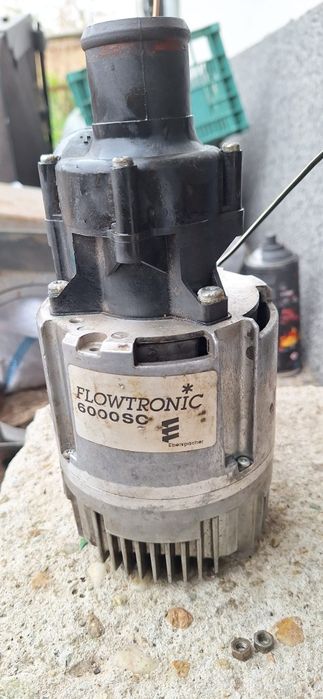 Pompa de apa Flowtronic 6000 SC