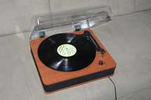 Sistem audio Weltbild pick-up, radio, bluetooth, USB, card, AUX