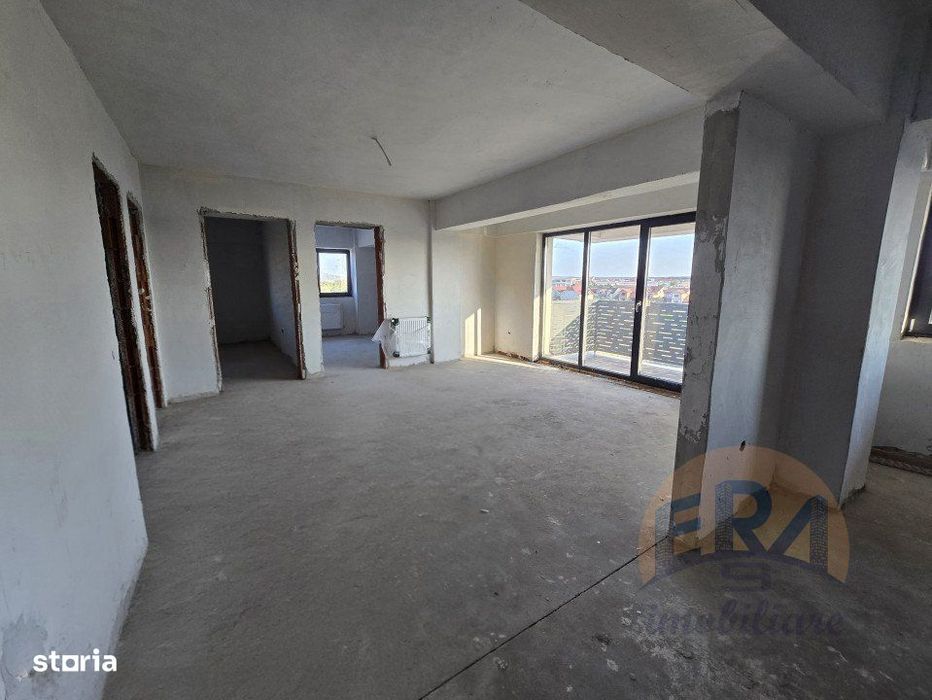 Apartament 4 camere K, bloc NOU - zona Salca - Universitatii