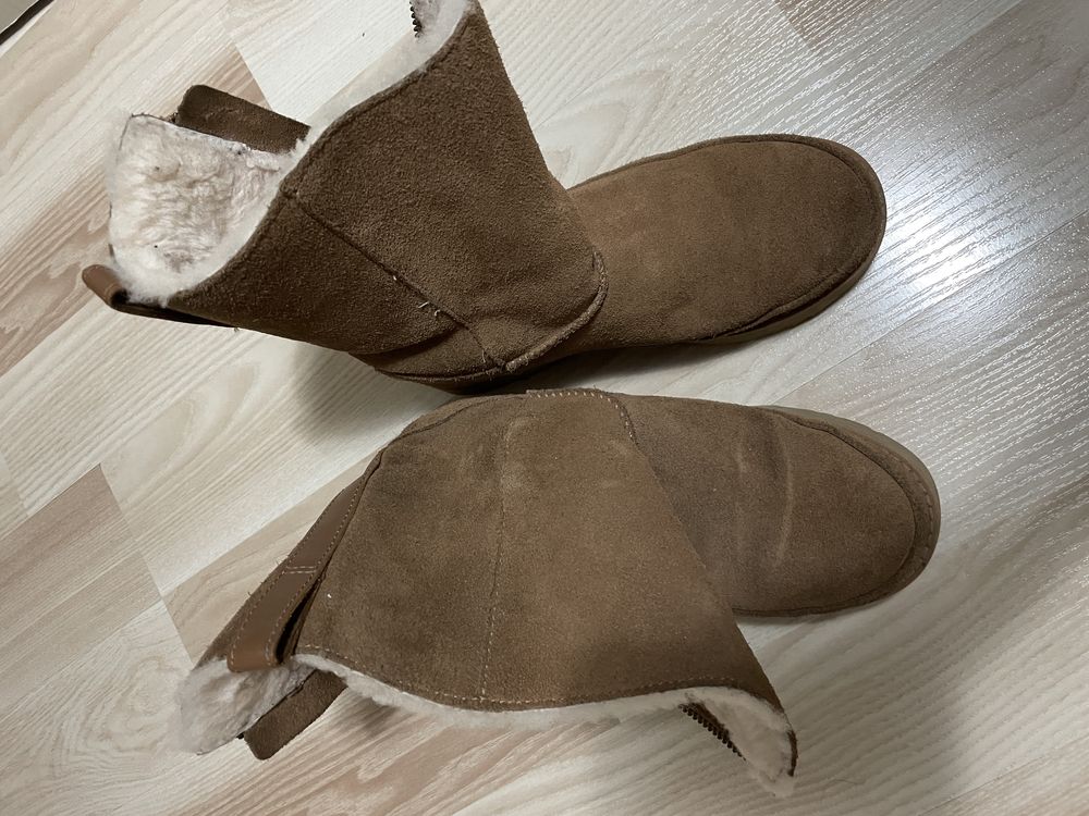 Cizme ugg marimea 36