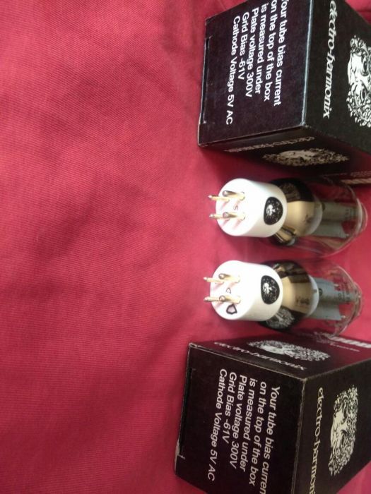 Vind doua lampi300b Electro Harmonix.