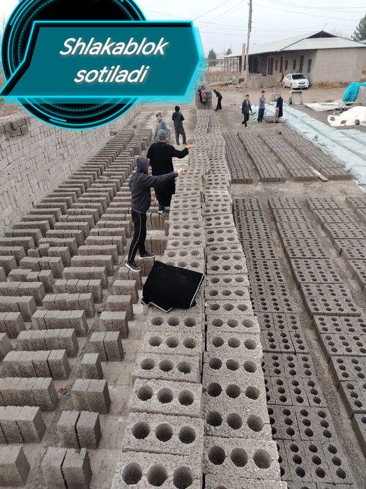 Shlakablok aparati sotiladi arzon narhda