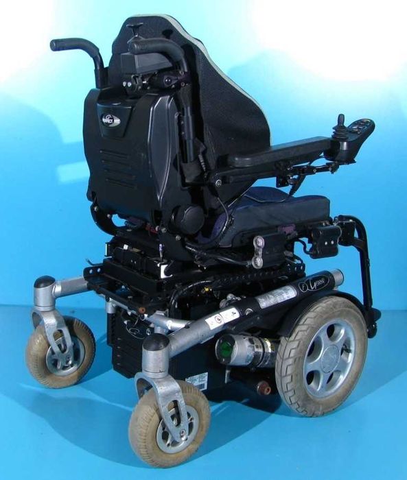 Carucior electric Quickie Groove F max. 182 kg - reglaje electrice