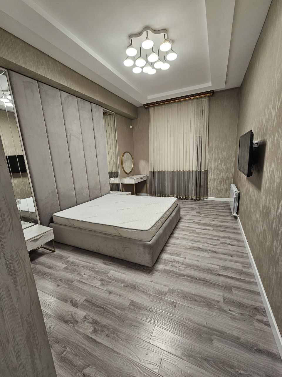 Метро Гофур Гулом, Жангох ц-15. 3/8/8