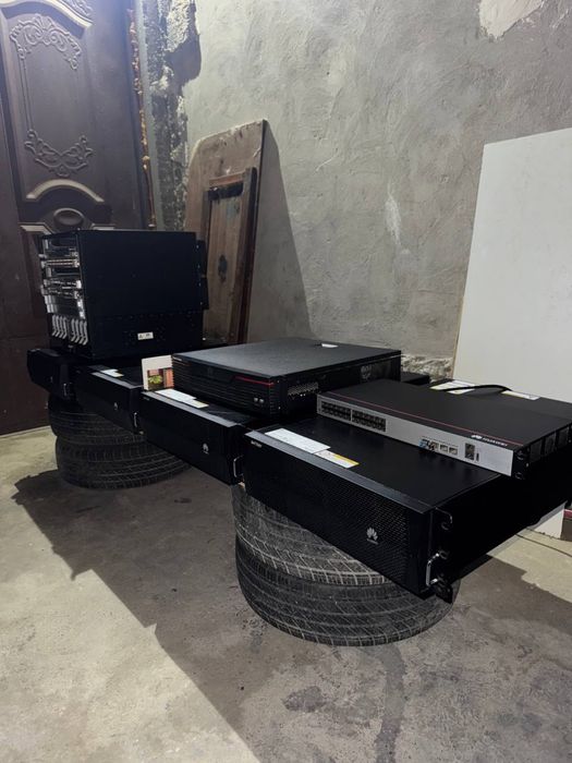 Серверное обеспечение ,комутатор/UPS/HUAWEI
