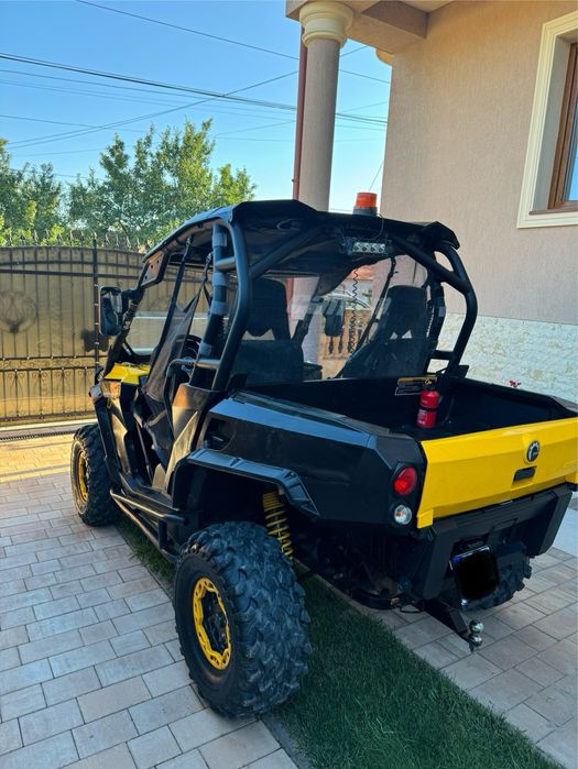 Can Am Commander 1000