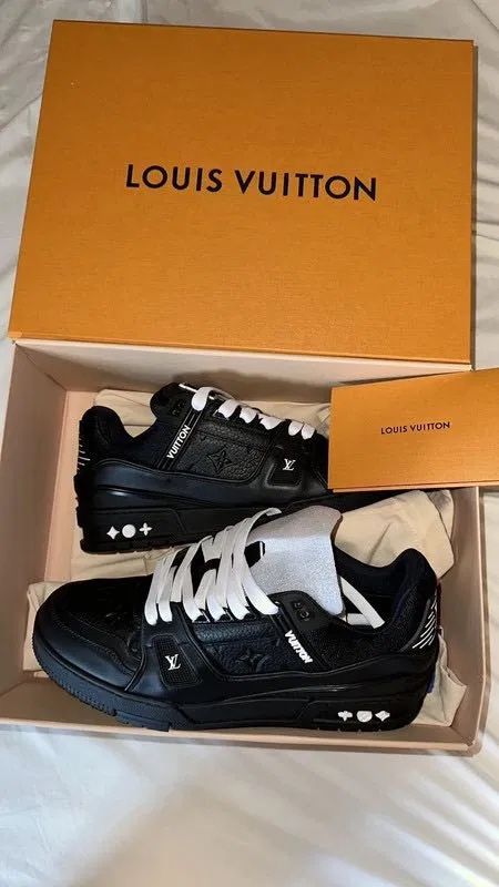 Adidasi Louis Vuitton Full Box Calitate premium