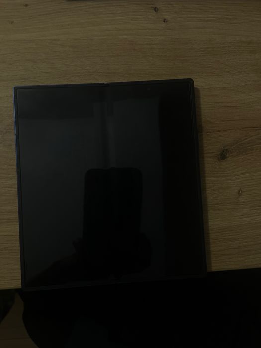 Vand Galaxy Z Fold7 Utilizat de cateva ori, Stare Excelenta