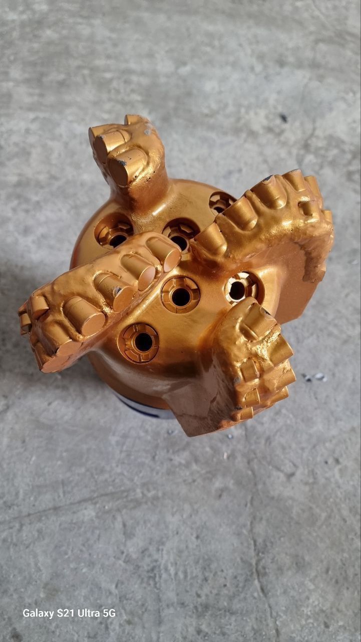 Bur karonka BIT 5lapa yangi