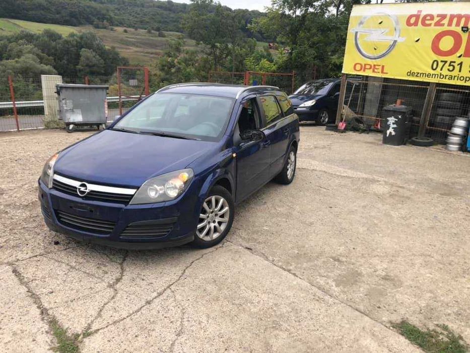 Acoperitoare porbagaj spate Opel Astra H comby