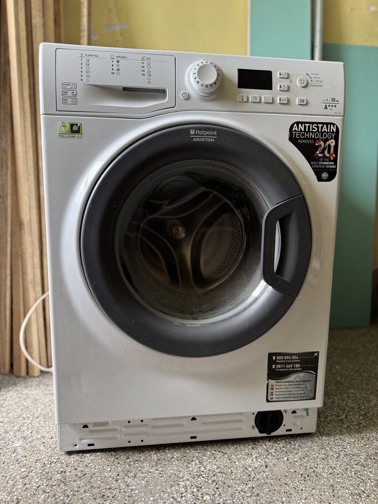 Пералня Hotpoint Ariston FMG 1023 - за части