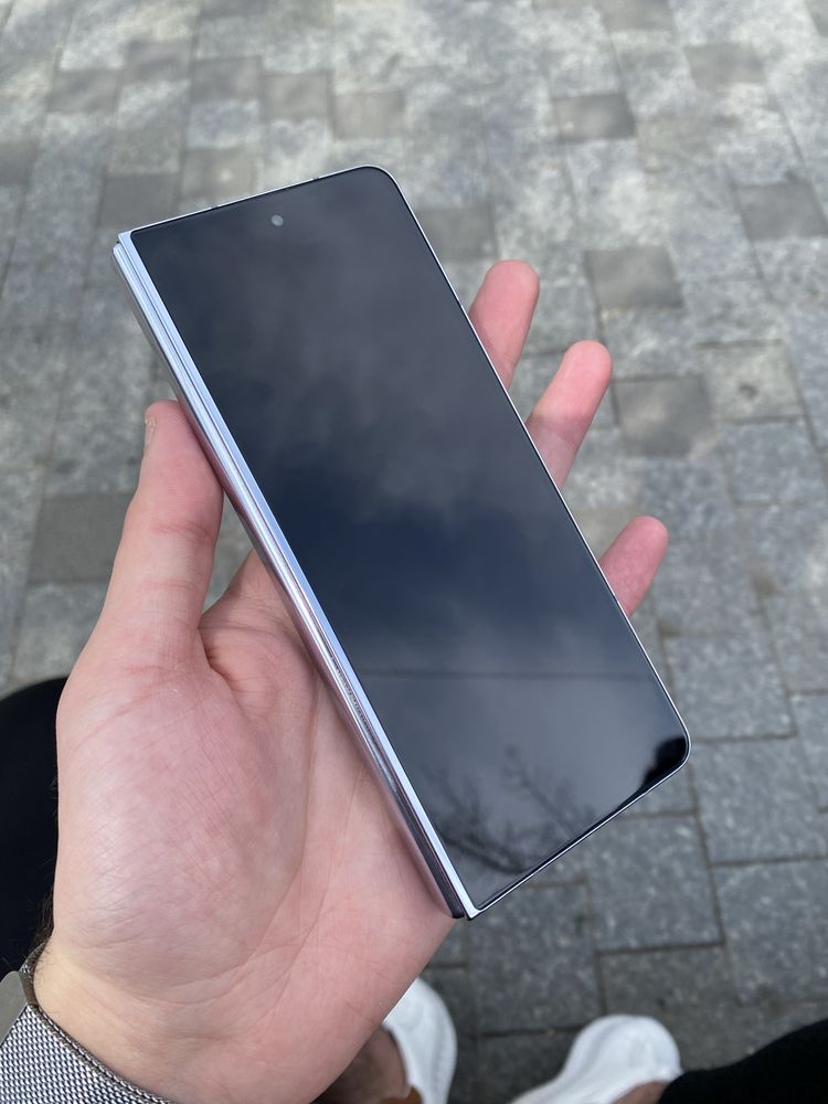 Продам Телефон Samsung Galaxy Z Fold 5