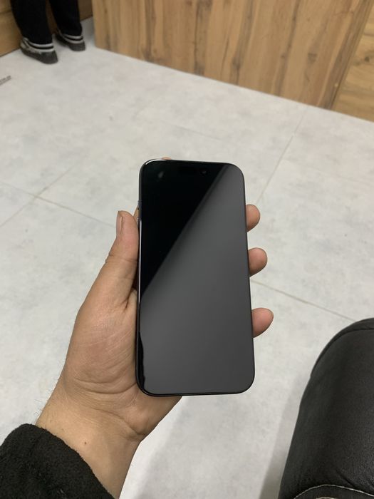 Iphone 15 pro satiladi