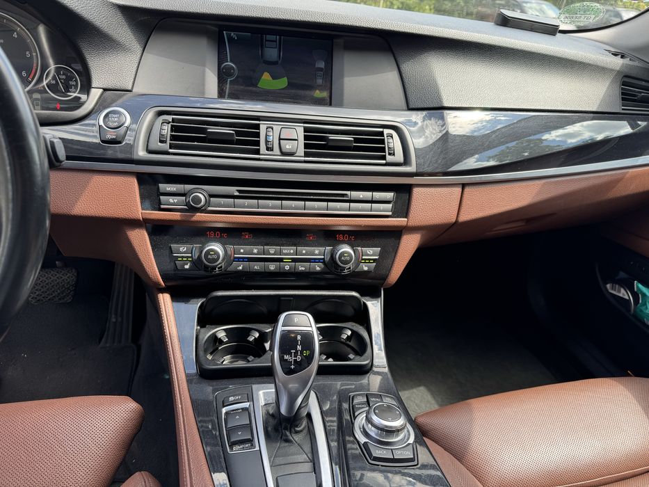 BMW 520d 2012 F11 comfort
