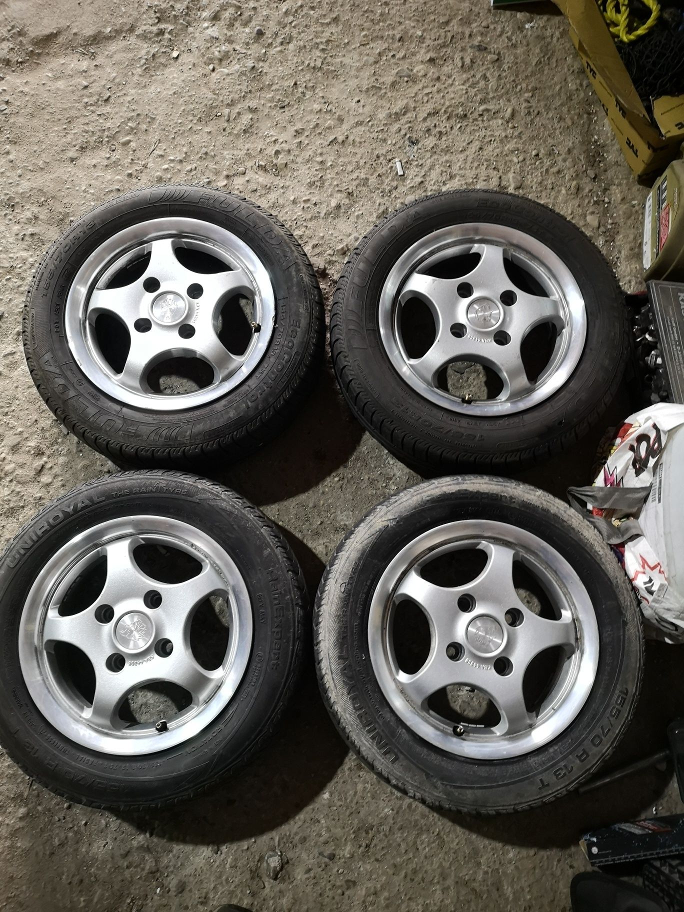 Set 4 jante aliaj 4x108 r13 5j et38 155 70 r13 vara