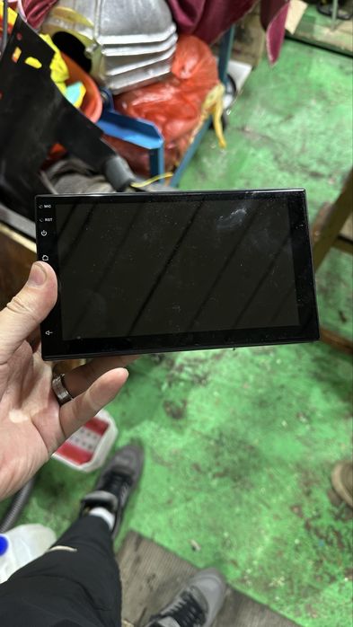 Андройд на авто почти новый