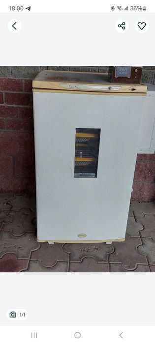 Продам  инкубатор