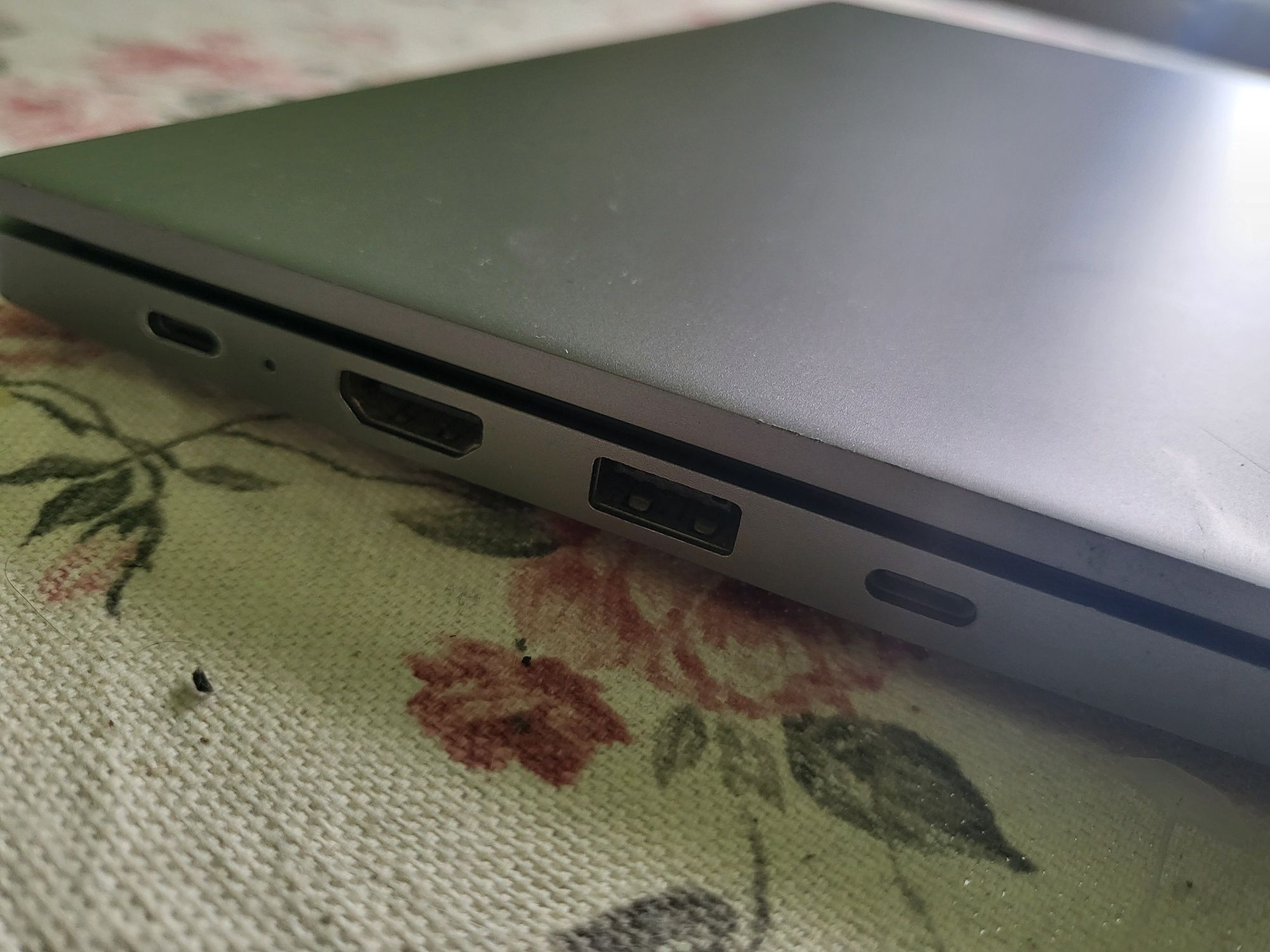 СПЕШНО!Лаптоп Xiaomi Redmibook 16 Ryzen 7