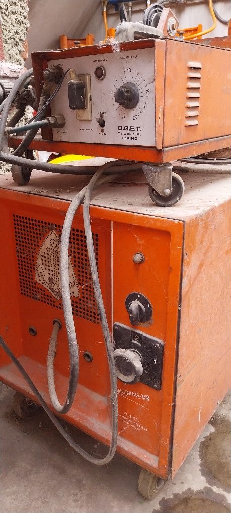 Mig/Mag250 aparat profesional  de sudură