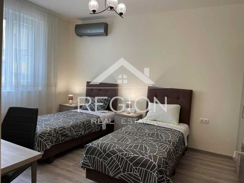 Дава се под наем Тристаен апартамент в Варна, Център - 100 кв.м за 800 € - Снимка #14